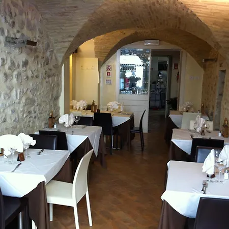 Hotel Oro Rosso Ristorante Montefalco