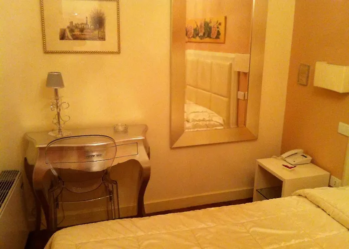 奥罗罗索餐厅酒店